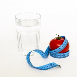Farmaci contro l'obesità: funzionano, ma attenzione ai disturbi gastrointestinali