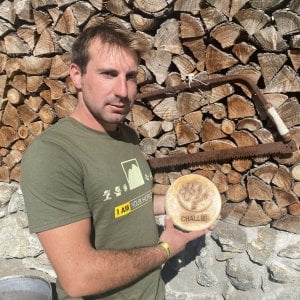 Plaisentif, il formaggio delle viole