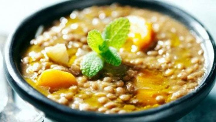 Dhal, tutte le proprietà della lenticchia che incanta e sazia