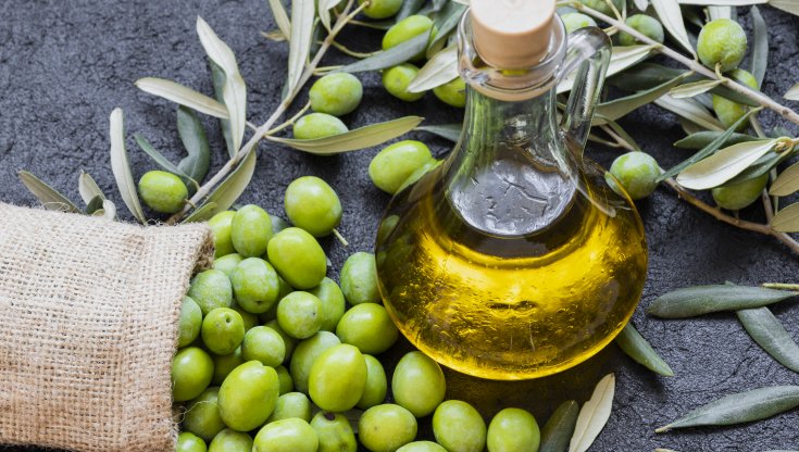 Olio d'oliva, prezzi alle stelle. E, purtroppo, aumenteranno ancora