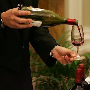 Cari sommelier, puntate sulle cantine meno note: il coraggio vi ripagherà