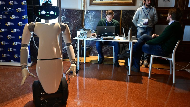 Il 2023, l’anno dei robot (umanoidi)