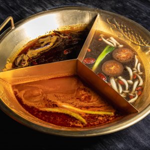 Arriva a Milano Shoo Loong Kan: ecco l'hot pot in quattro versioni