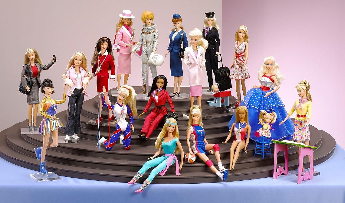Una sfilata di Barbie