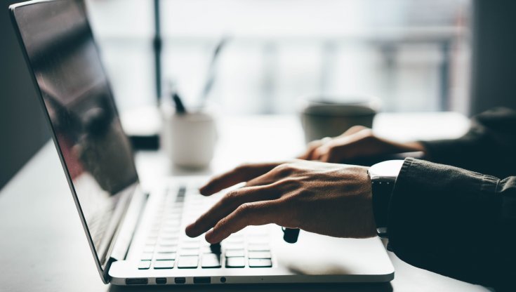 Troppe ore davanti al computer? Il sesso ci rimette