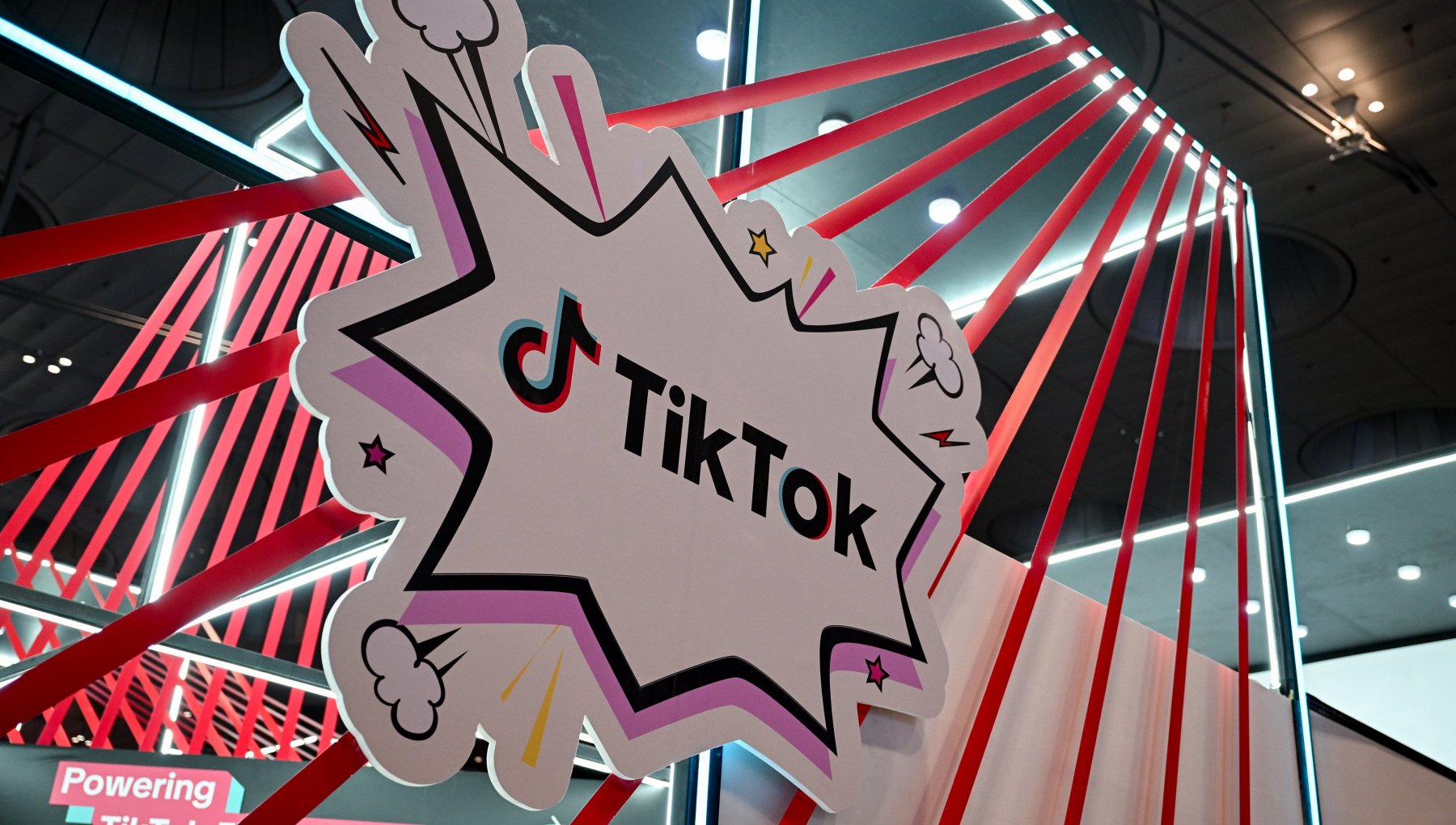 「単なる粉飾」：アメリカとヨーロッパのデータ保護に関するTikTokに対する激しい非難