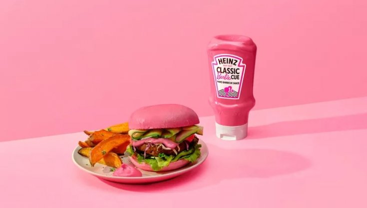 Colorate i vostri hamburger di rosa! Ecco Barbiecue, la salsa di Barbie