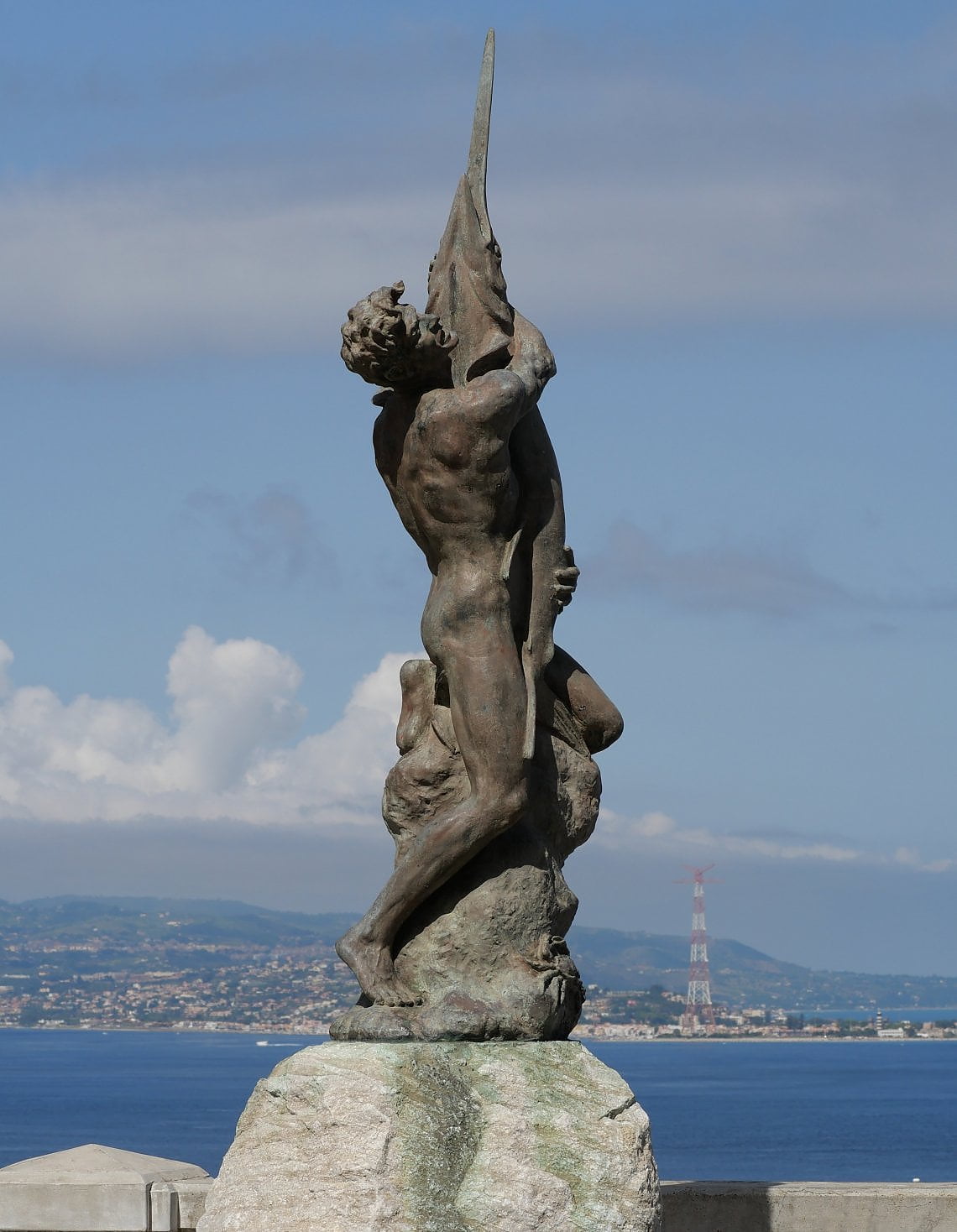 &nbsp;A Scilla una statua celebra questa antica professione