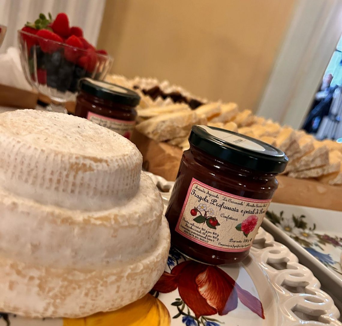 Il Montebore con marmellate e composte
