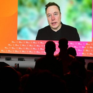 Elon Musk: "Se l’IA farà tutto meglio di noi, dovremo dare un nuovo significato alla vita"