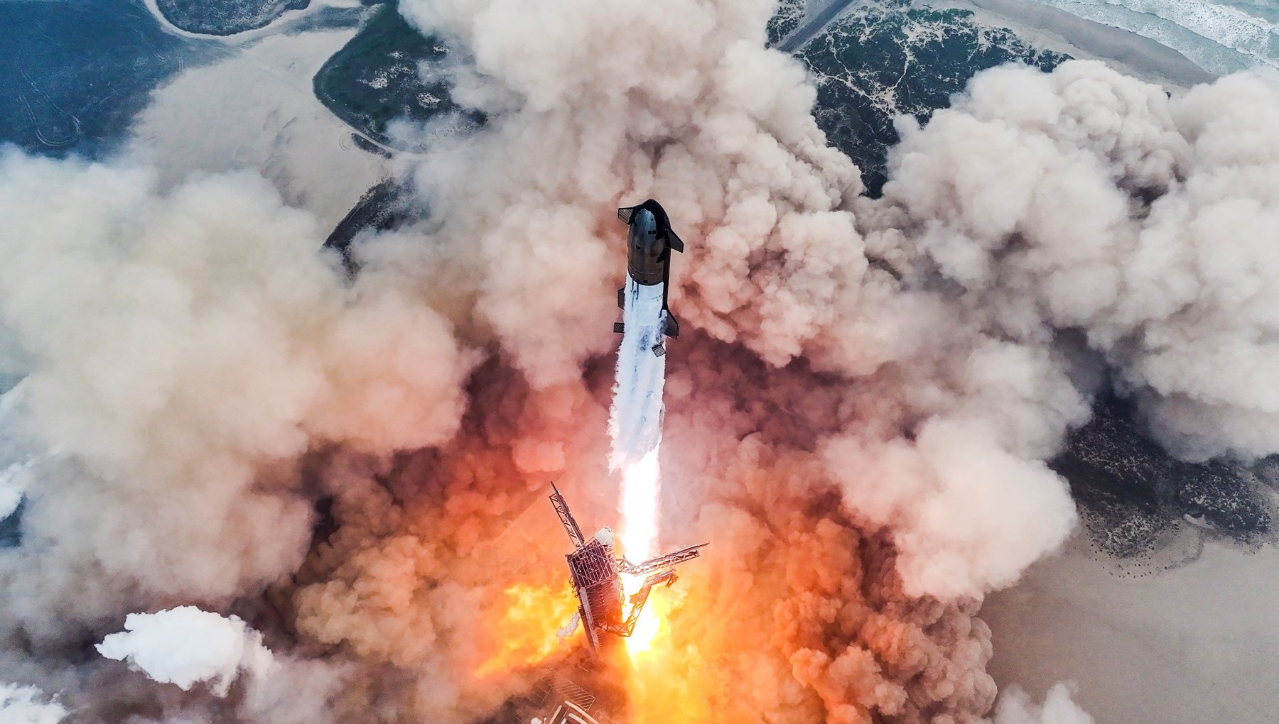 SpaceX'in dördüncü Starship lansmanı başarılı: süper roket patlamadı