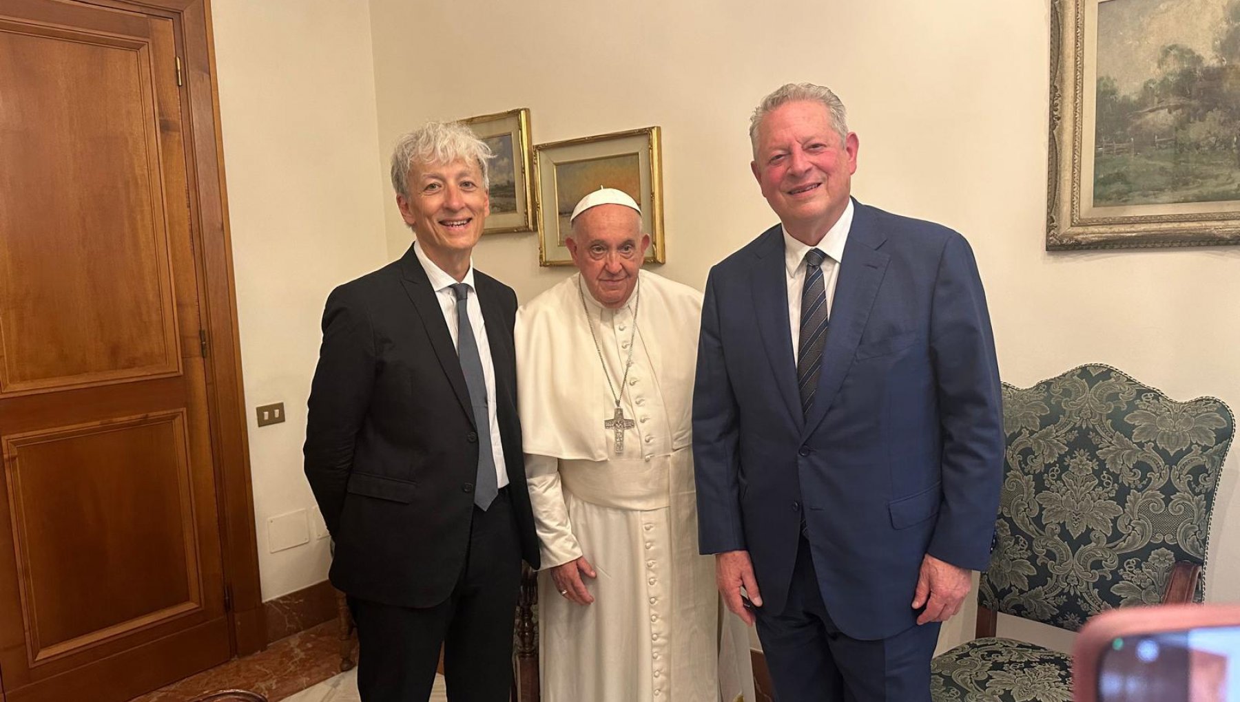 Al Gore Papa ile görüştü ve Francis'in çevre konusundaki tutumunu övdü