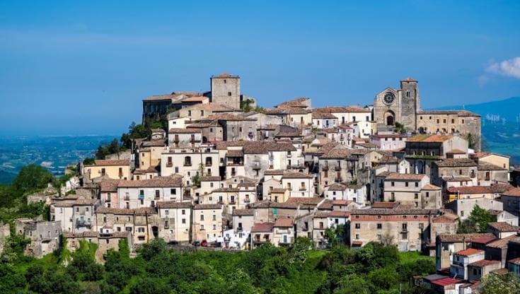 Il panorama del borgo di Altomonte