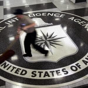 Ecco lo Starbucks più segreto (e affollato) del mondo: è nella sede della Cia