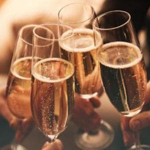 Lvmh scommette sulle bollicine dealcolate. Una bottiglia a più di 110 euro