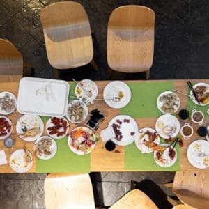 Non mangi tutto ciò che ordini all’All you can eat? E allora paga una multa