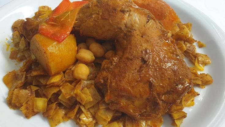Il Nouacer poulet servito dal ristorante Fondouk el Attarine, a Tunisi