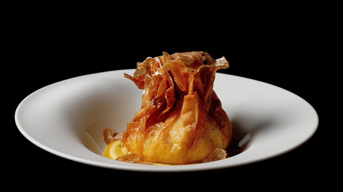 La sfogliata calda allo zabaione e tartufo bianco di Massimiliano Alajmo