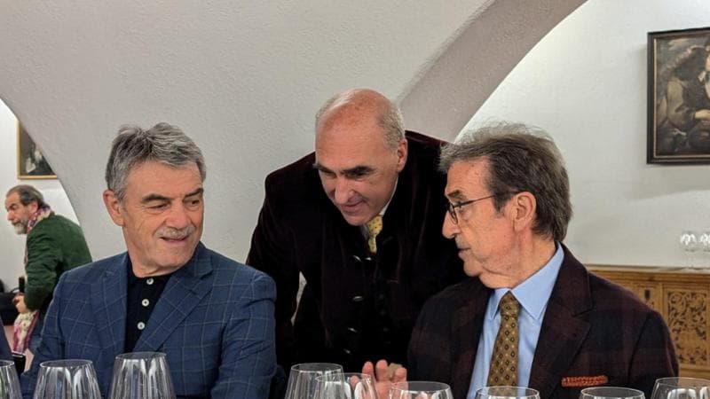 Da sinistra, Renzo e Riccardo Cotarella con al centro Helmuth Köcher