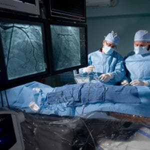 Stenosi della valvola aortica, a chi serve la sostituzione con la Tavi
