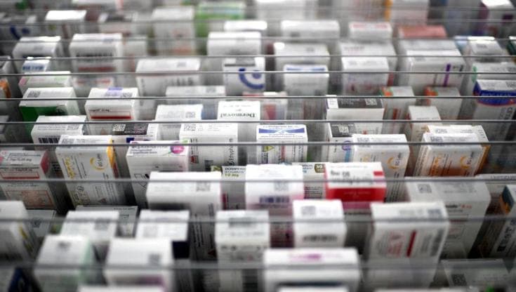 Aifa: “Farmaci con metamizolo ad alto rischio”. Allerta sulla Novalgina