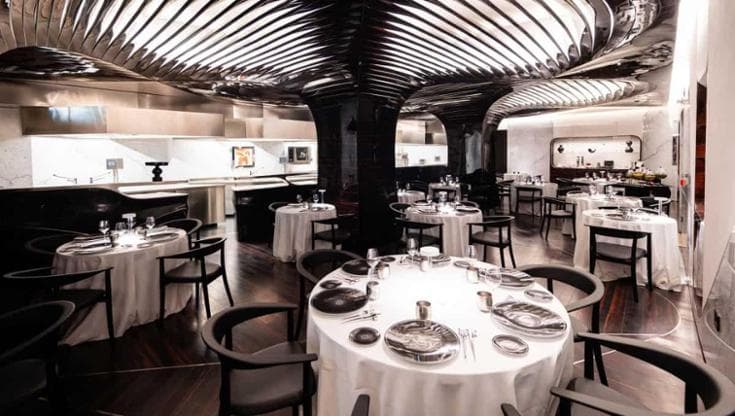 Il ristorante Alain Ducasse - Foto di Chris Dalton