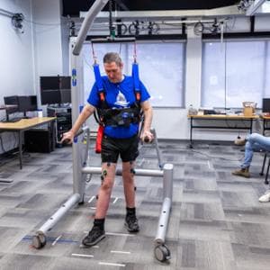 Atrofia muscolare spinale, la neurostimolazione aumenta la forza muscolare