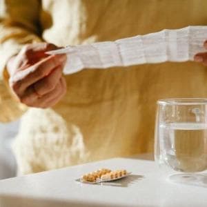 Terapia ormonale sostitutiva, nuovi dati sul rischio tumori alle ovaie