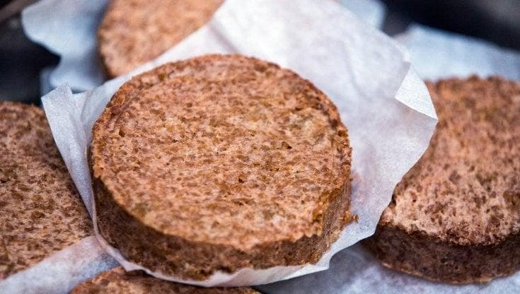 Carne vegetale o animale? Attenti a sale e zuccheri