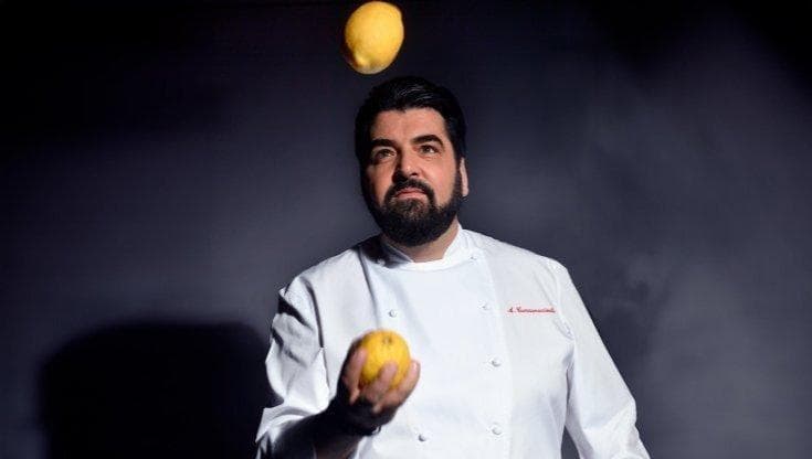 Cannavacciuolo chiude il ristorante a Novara: "Abbiamo altri progetti". Ed è polemica