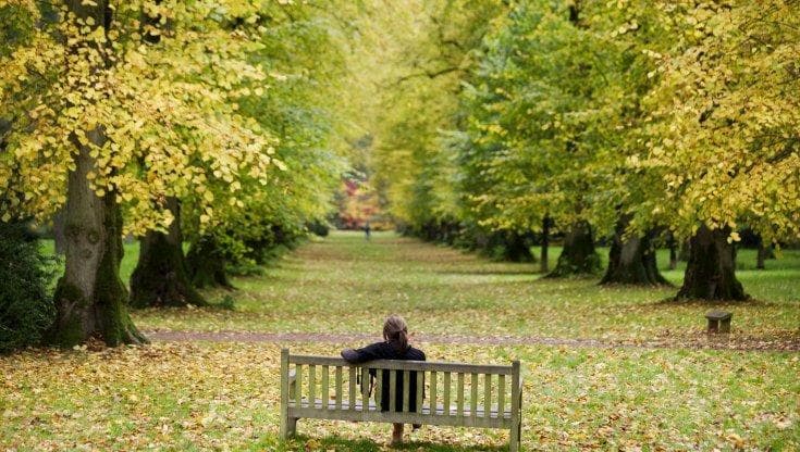 La solitudine? Fa male come fumare 15 sigarette al giorno