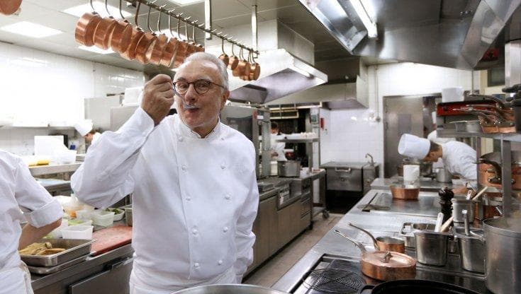 Alain Ducasse a Napoli: "Datemi 100 giorni e vi farò mangiare la pasta più buona del mondo"