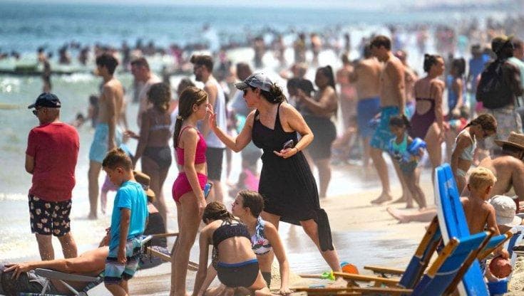 Solari, due creme per bambini proteggono meno di quanto dichiarato