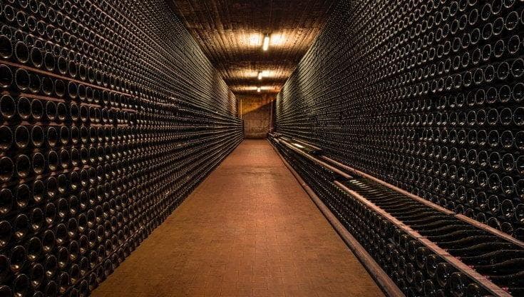 Dal Testarossa al Dosage Zero, la Milano da bere ha le sue nuove bollicine