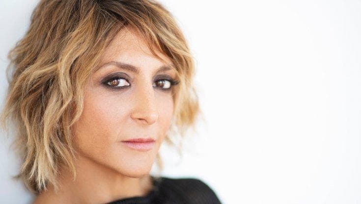 Paola Minaccioni: "La mia ricetta per stare bene? Non mi prendo mai sul serio"