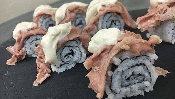 Nella patria del Bue Grasso nasce Carrùshi, il sushi con la carne piemontese