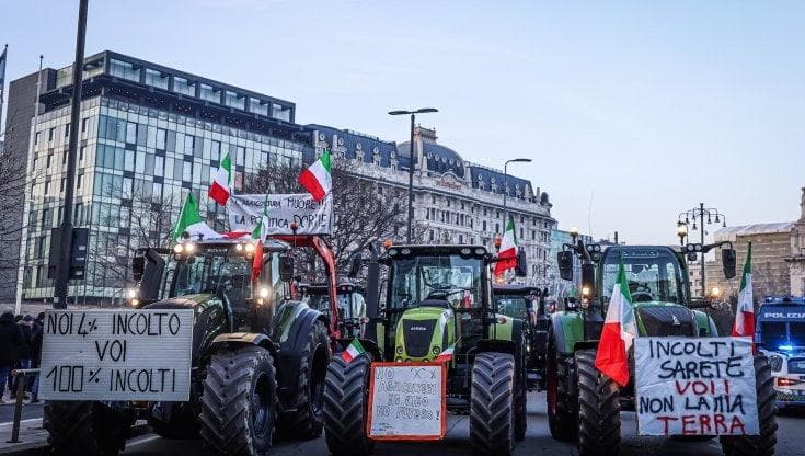 Gli agricoltori sono i più esposti ai danni del riscaldamento globale, ma le politiche green dell'Europa non sono il nemico