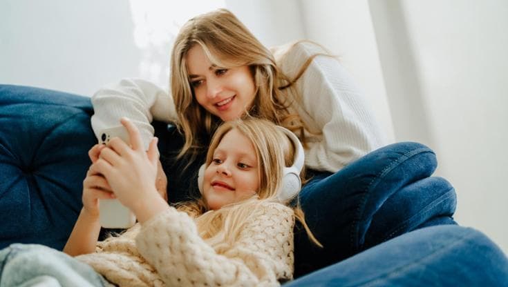 Social media e preadolescenti: genitori assenti nella vita digitale dei figli
