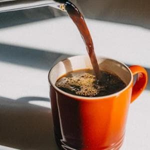 Il caffè fa bene, ma non più di 3-4 tazzine al giorno