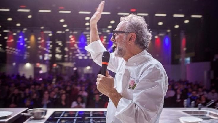 Massimo Bottura sul palco