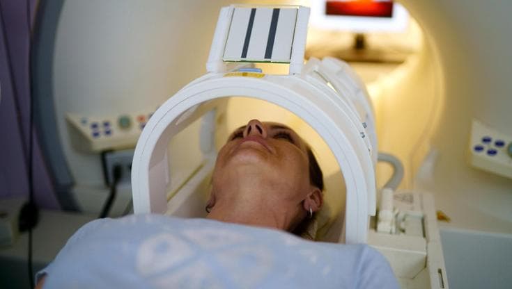 Tumori, la radioterapia può avere effetti diversi per lei e per lui