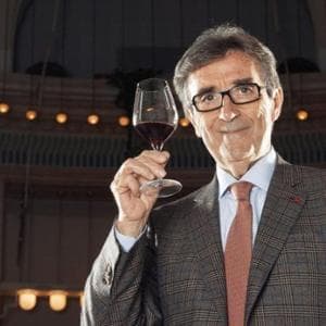 Cotarella: “A ottobre il mio primo dealcolato, sarà bianco fermo. E non escludo di farlo in Umbria”
