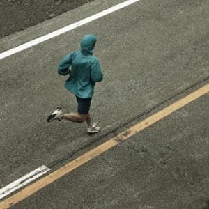 C’è una dieta giusta per i runner e allontana (anche) i disturbi addominali