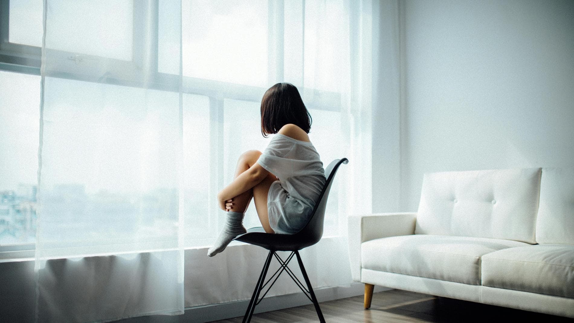 Come aiutare una persona depressa? Prima regola: evitare di dire “Dai