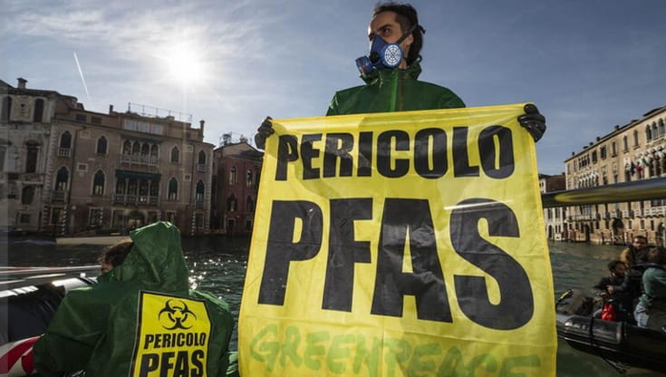 Pfas: che cosa sono e perché sono pericolosi per la salute