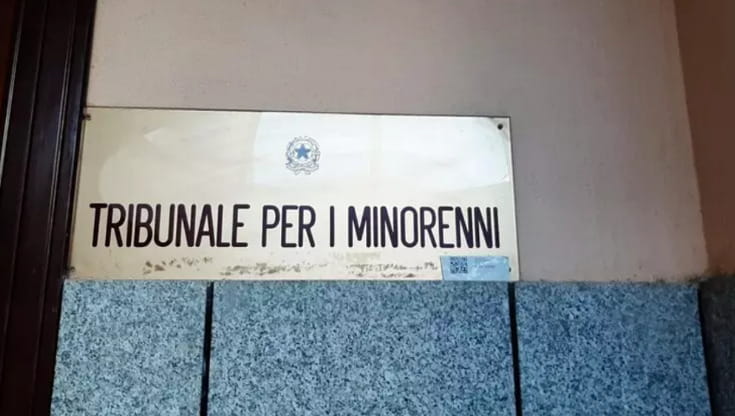 Gli psichiatri: “In un anno raddoppiati gli omicidi commessi da minori”