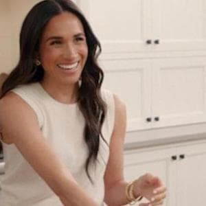 Meghan Markle lancia vino rosé nel giorno del compleanno di Lady D: sold out in un’ora. La polemica