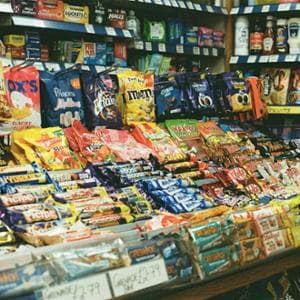 Attenzione agli spuntini dei bimbi in autostrada. No al junk food, puntate sulla dieta mediterranea