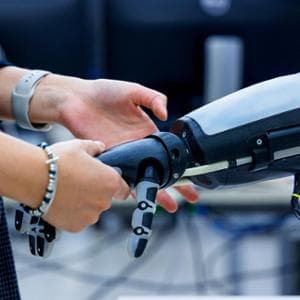 Ecco la pelle artificiale capace di localizzare gli stimoli con precisione simile a quella umana