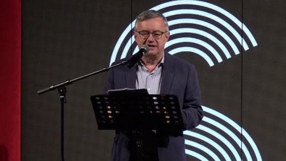 Alessandro Barbero: "Quando comincia e finisce la vita sono le donne a prendere il controllo"